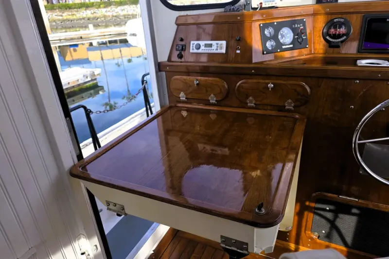 Slide: The Image of Custom 25 Tug 2016 - 32