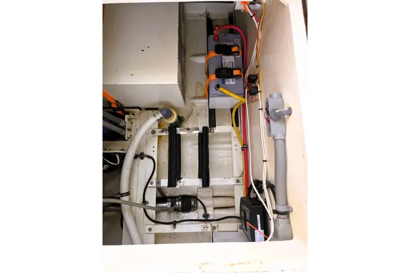 Slide: The Image of Custom 25 Tug 2016 - 35