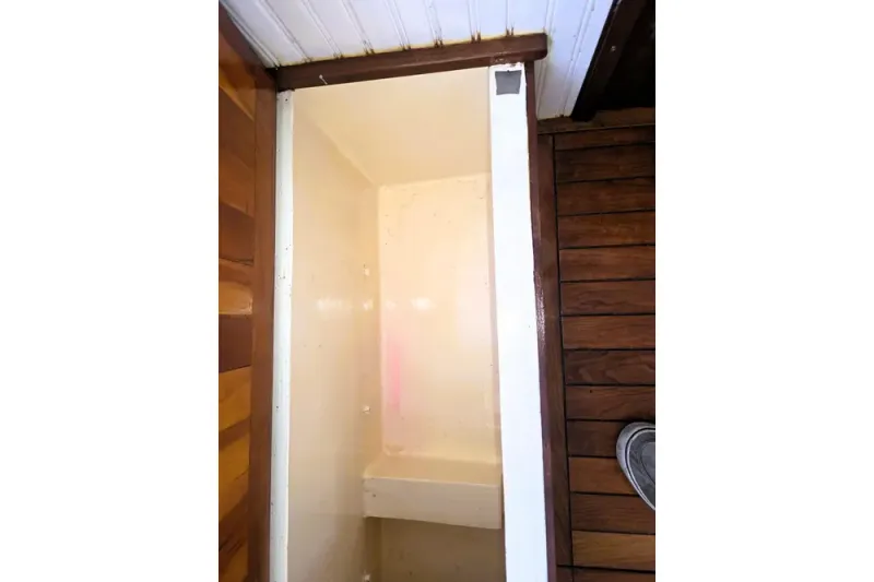 Slide: The Image of Custom 25 Tug 2016 - 36