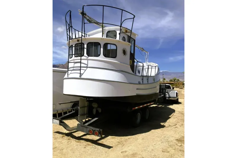 Slide: The Image of Custom 25 Tug 2016 - 59