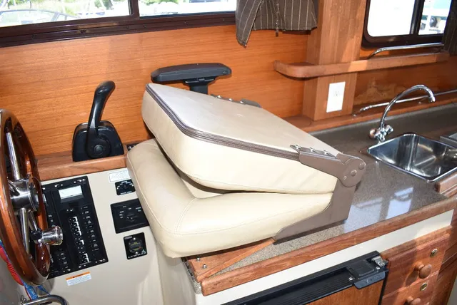 Slide: The Image of Ranger Tug R27 2012 - 75