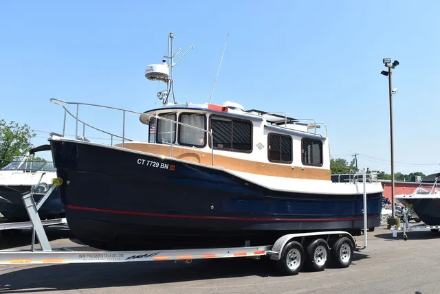 The Image of Ranger Tug R27 2012 - 0