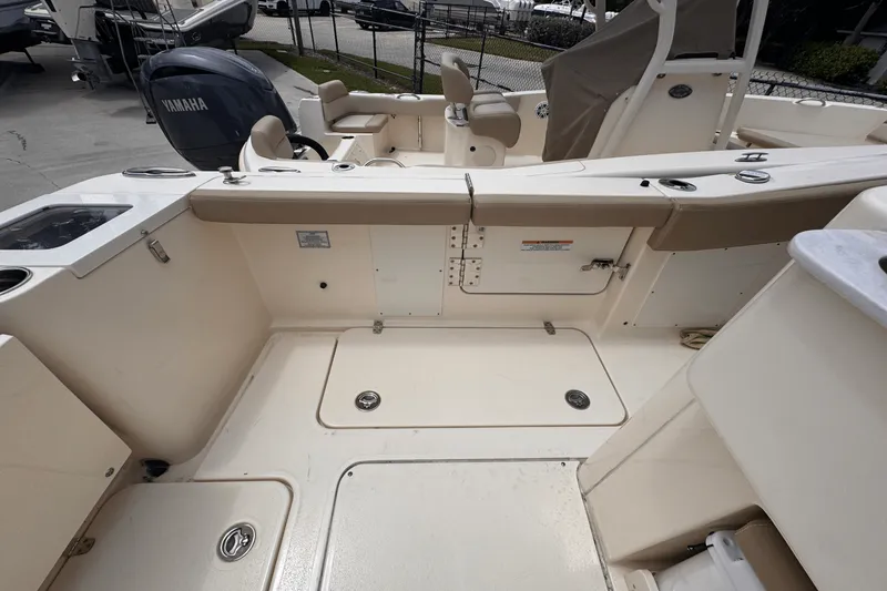 Slide: The Image of Scout 277 LXF 2025 - 12