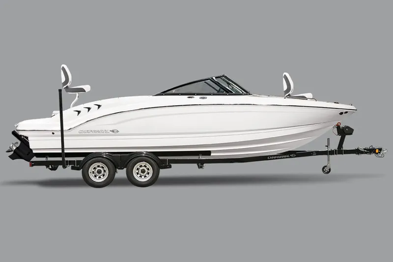 The Image of Chaparral 21 SSI Ski & Fish 2025 - 0