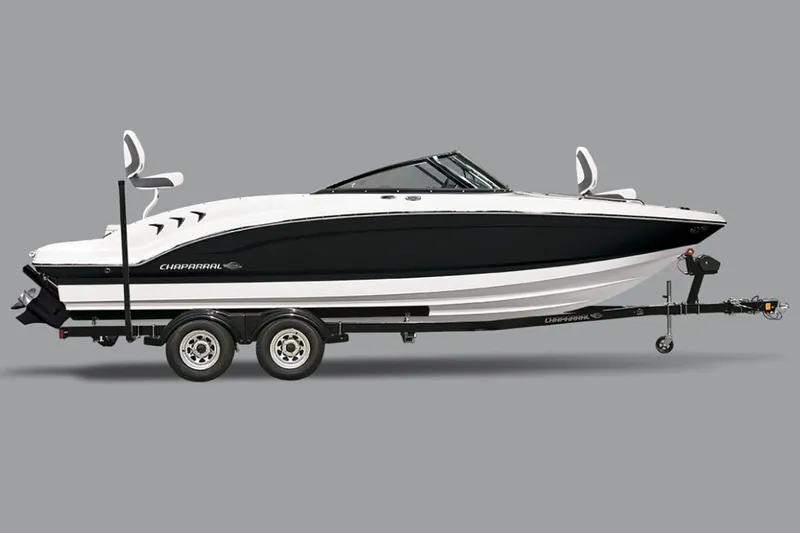 Slide: The Image of Chaparral 21 SSI Ski & Fish 2025 - 1