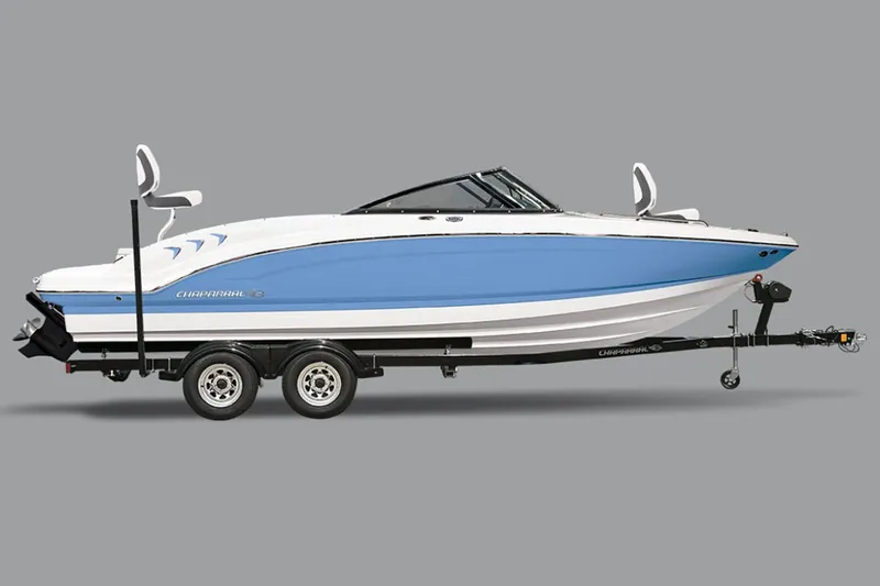 Slide: The Image of Chaparral 21 SSI Ski & Fish 2025 - 5