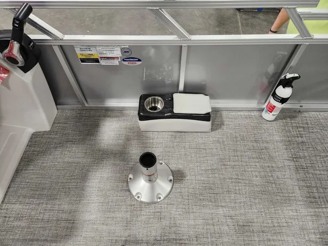 Slide: The Image of Avalon 2385 25 Venture 85 VRB 2026 - 18