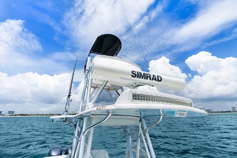 Slide: The Image of SeaVee 340Z 2020 - 26