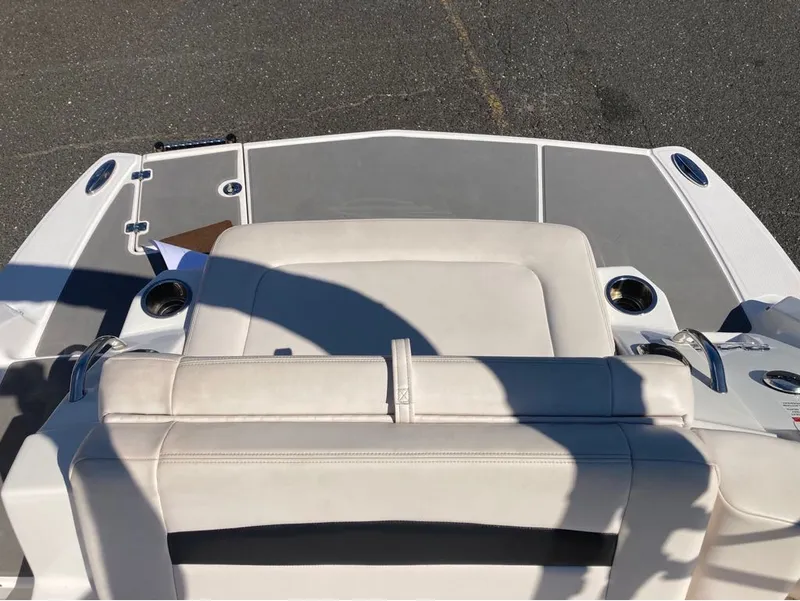 Slide: The Image of Chaparral 244 SUNESTA 2018 - 11