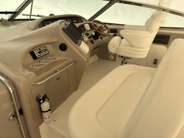 Slide: The Image of Sea Ray 540 DA 2001 - 3