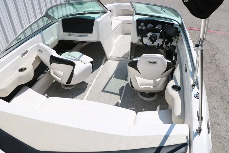 Slide: The Image of Chaparral 186 Wide Tech 2011 - 22