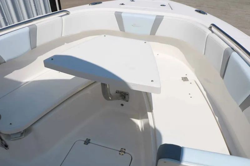 Slide: The Image of Robalo R230 Center Console 2026 - 25
