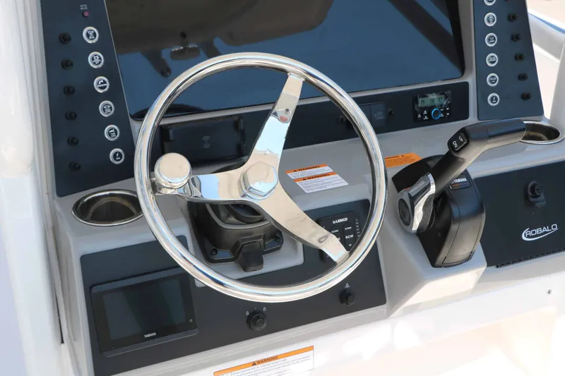 Slide: The Image of Robalo R230 Center Console 2026 - 34