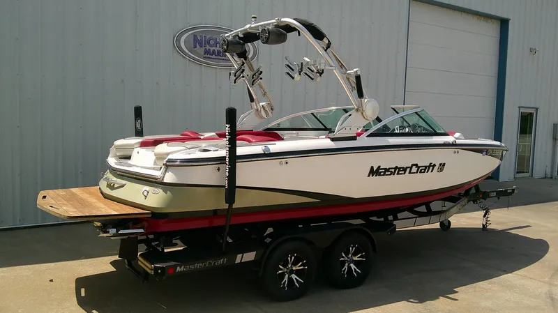 Slide: The Image of MasterCraft X 25 2014 - 3