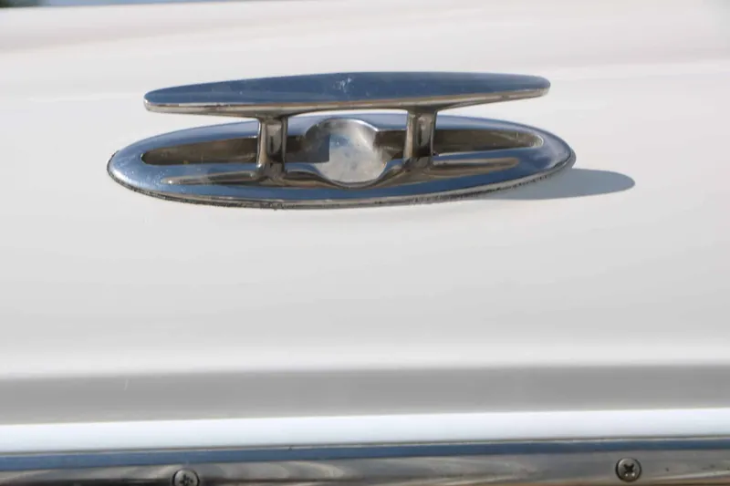 Slide: The Image of Crownline Boats 240 Ex 2004 - 52