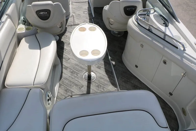 Slide: The Image of Crownline Boats 240 Ex 2004 - 41
