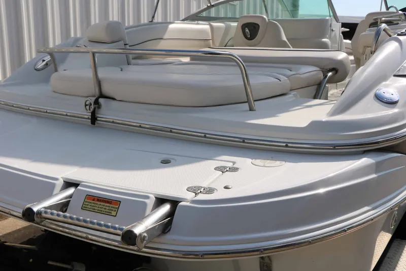 Slide: The Image of Crownline Boats 240 Ex 2004 - 9
