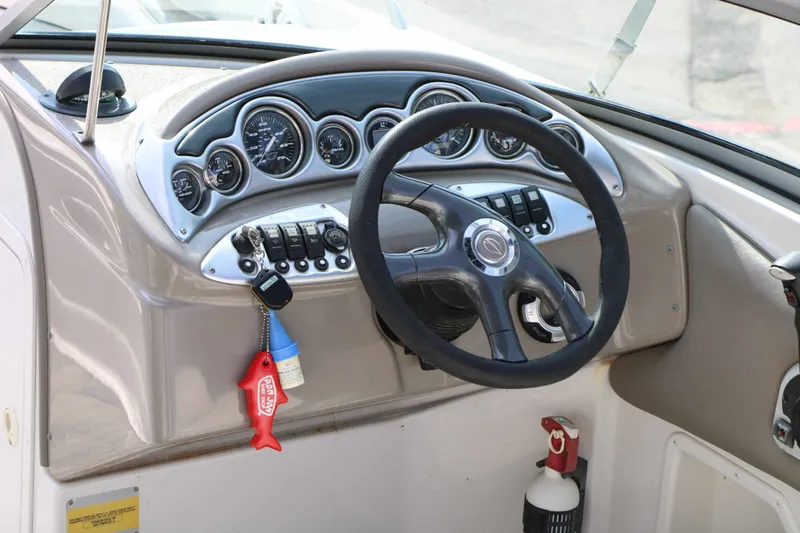 Slide: The Image of Crownline Boats 240 Ex 2004 - 22