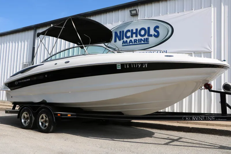 Slide: The Image of Crownline Boats 240 Ex 2004 - 1