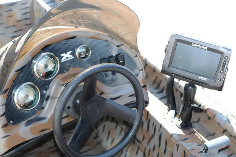 Slide: The Image of Xpress Xp 170 Bass 2015 - 26