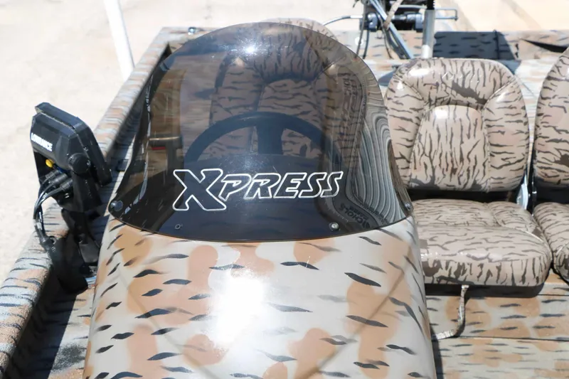 Slide: The Image of Xpress Xp 170 Bass 2015 - 24