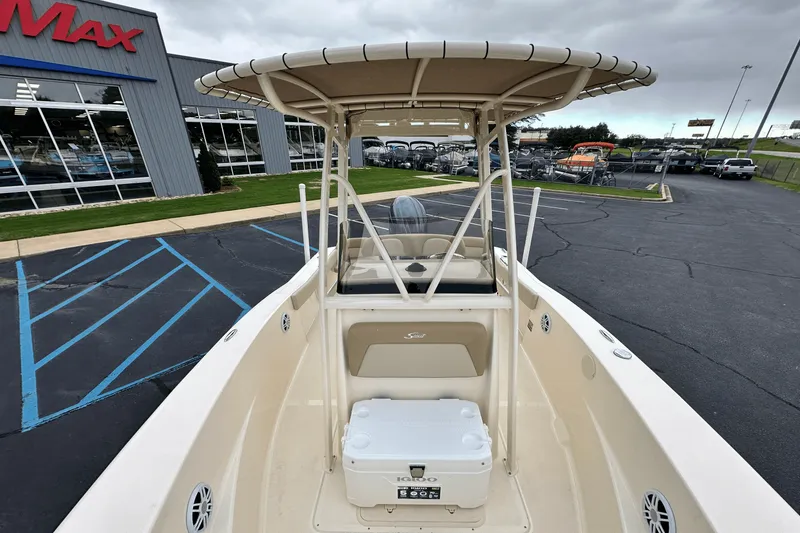 Slide: The Image of Scout 195 Sportfish 2025 - 7