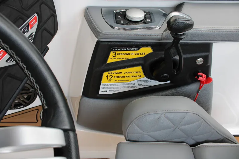 Slide: The Image of Nautique GS20 2023 - 10