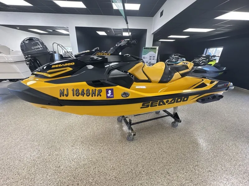 The Image of Sea-Doo RXT®-X® 300 Millenium Yellow 2021 - 0