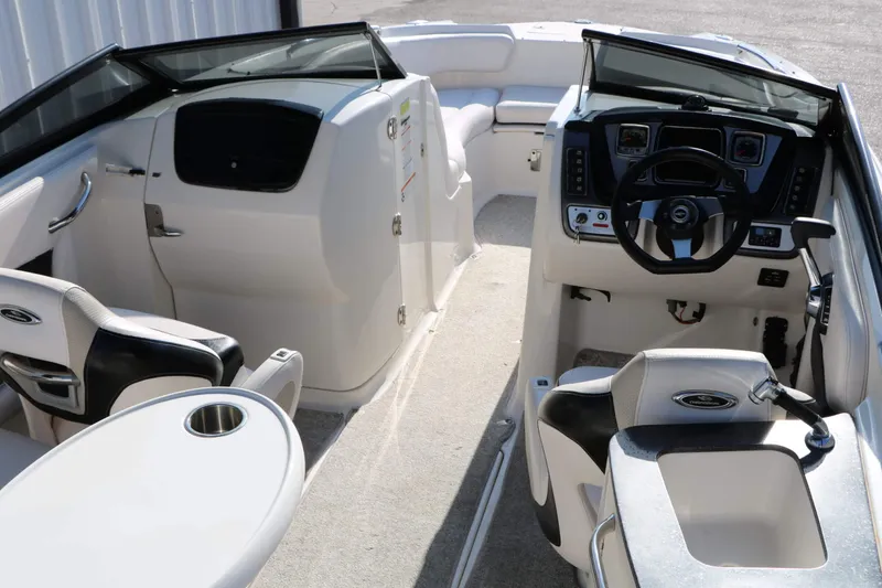 Slide: The Image of Chaparral Sunesta 244 Xtreme 2011 - 30