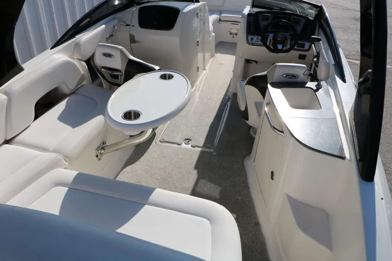 Slide: The Image of Chaparral Sunesta 244 Xtreme 2011 - 29