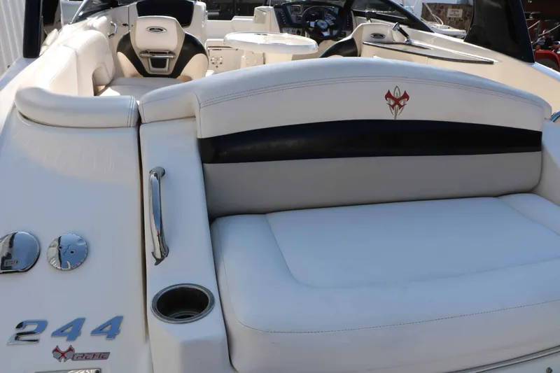Slide: The Image of Chaparral Sunesta 244 Xtreme 2011 - 28