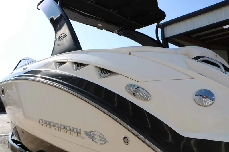 Slide: The Image of Chaparral Sunesta 244 Xtreme 2011 - 21