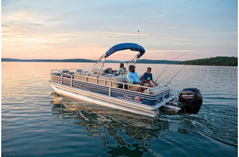 Slide: The Image of Sun Tracker Fishing Barge 22 2023 - 8