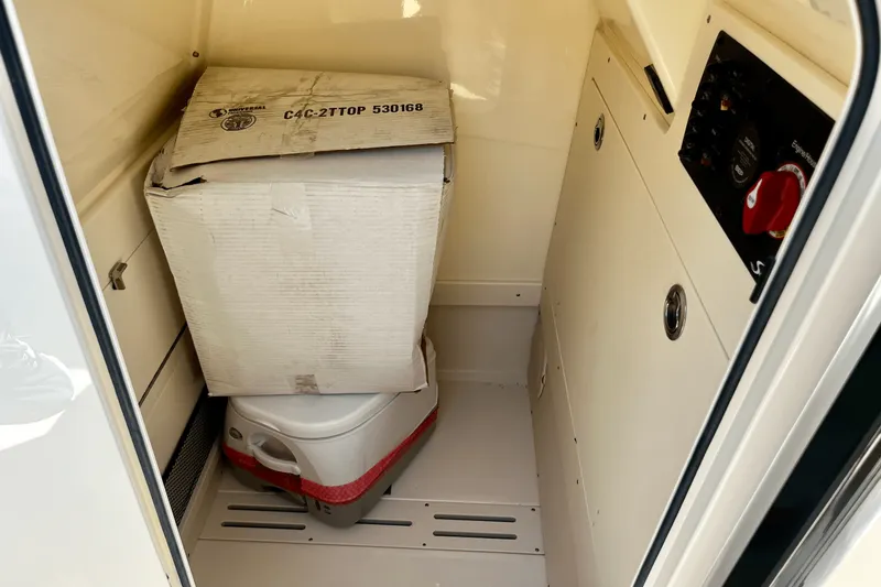 Slide: The Image of Scout 215 XSF 2024 - 22