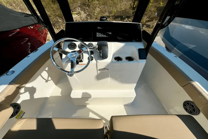 Slide: The Image of Scout 215 XSF 2024 - 3