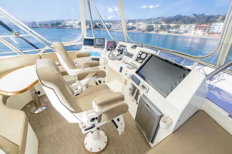 Slide: The Image of Mikelson 43 Sportfisher 2001 - 9