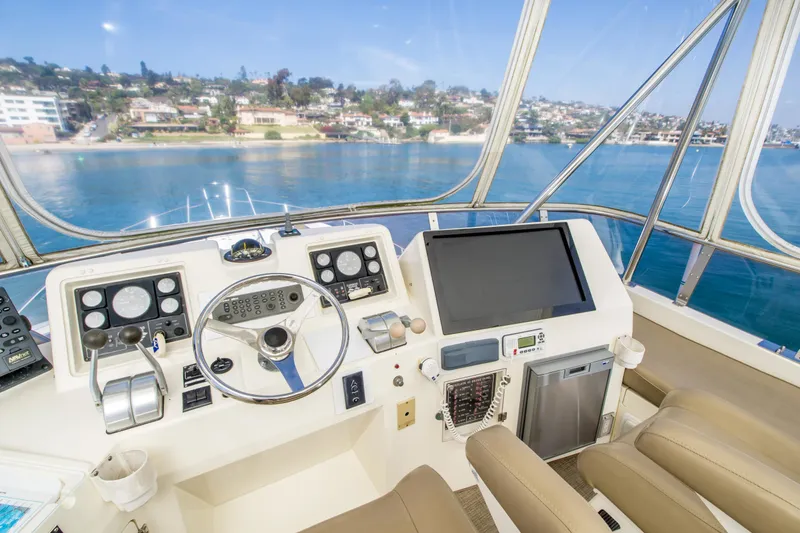 Slide: The Image of Mikelson 43 Sportfisher 2001 - 8