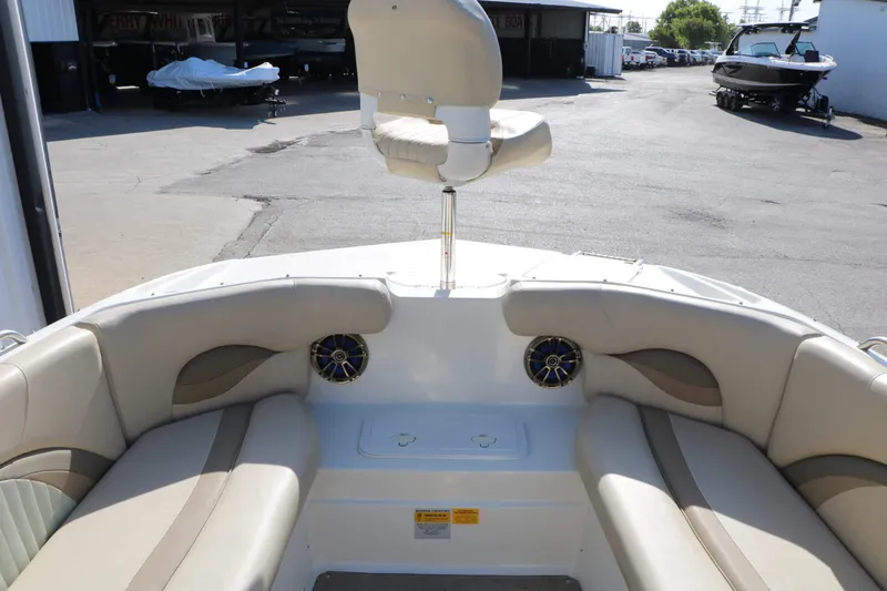 Slide: The Image of NauticStar 223 DC Sport Deckboat 2013 - 24