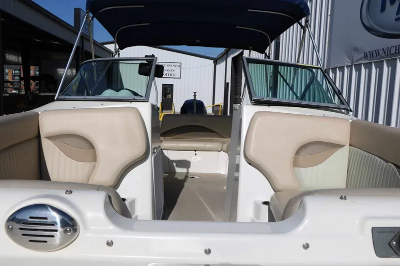 Slide: The Image of NauticStar 223 DC Sport Deckboat 2013 - 17