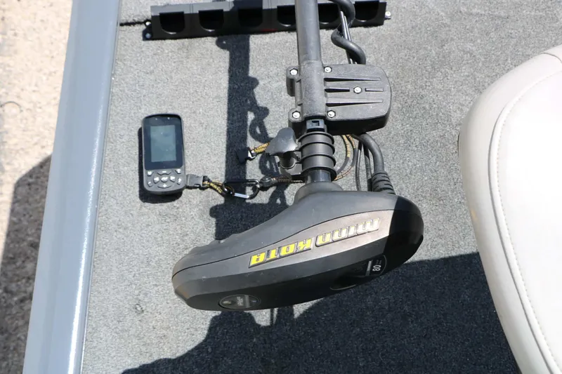 Slide: The Image of Tracker Boats Pro 170 2018 - 33