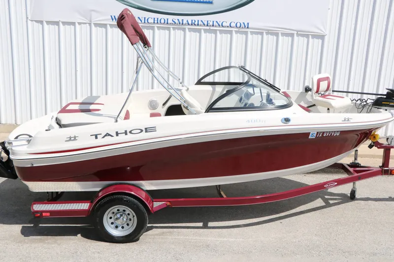 Slide: The Image of Tahoe 400 TF 2016 - 16
