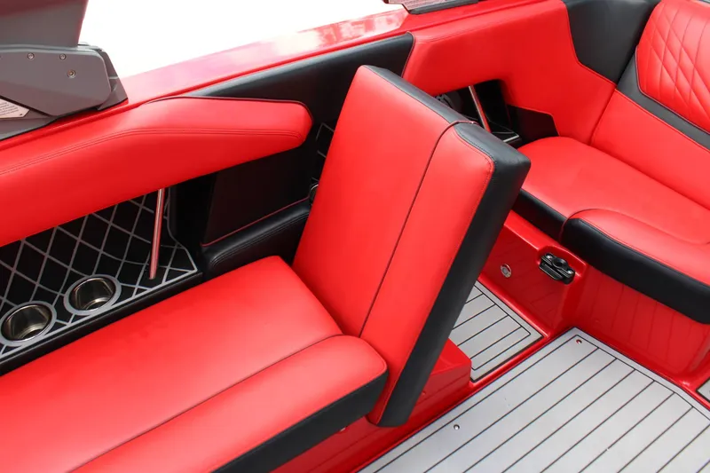 Slide: The Image of Nautique GS22 2021 - 14