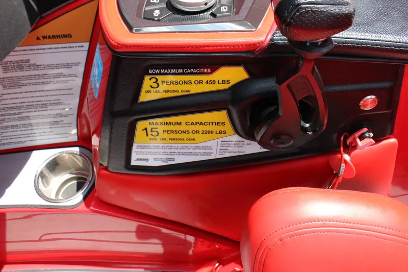 Slide: The Image of Nautique GS22 2021 - 13