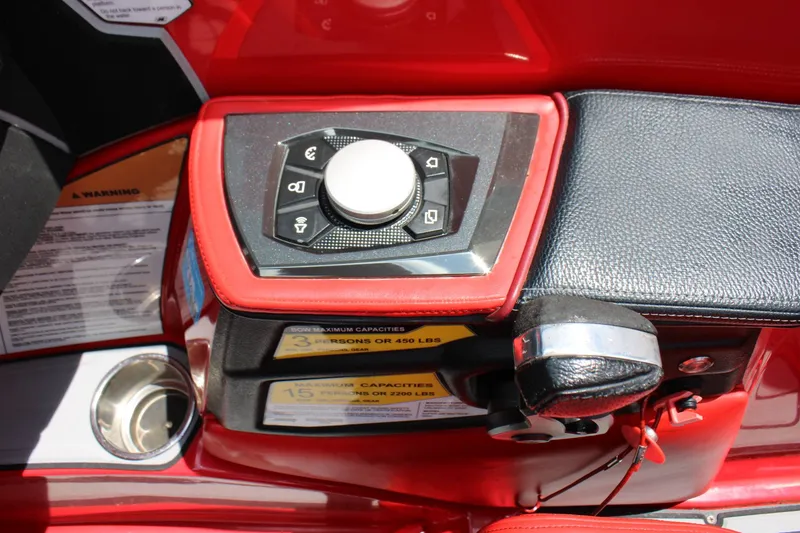 Slide: The Image of Nautique GS22 2021 - 9