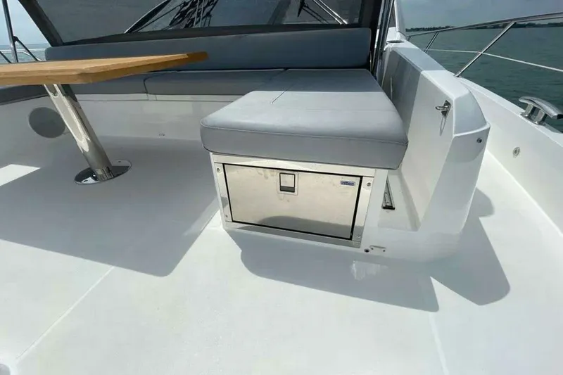 Slide: The Image of Model 74 Sport Yacht Category Flybridge 2020 - 21