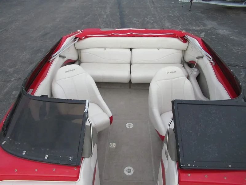 Slide: The Image of Crownline Boats 202 2001 - 3