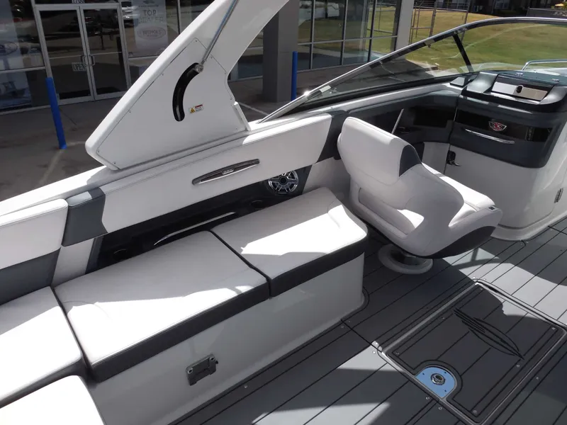 Slide: The Image of Chaparral 307 SSX 2021 - 16