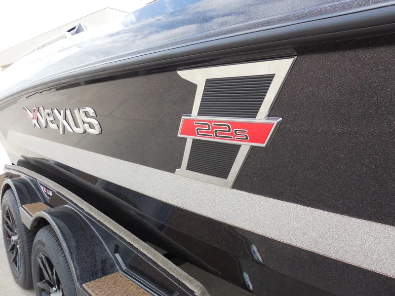 Slide: The Image of Vexus DVX 22S 2027 - 8
