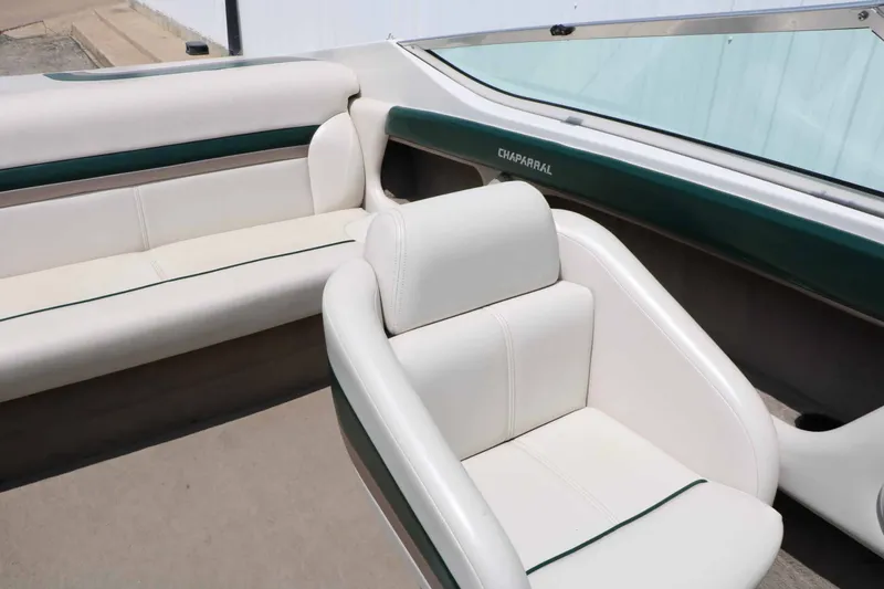 Slide: The Image of Chaparral 2130 Sport 1997 - 32
