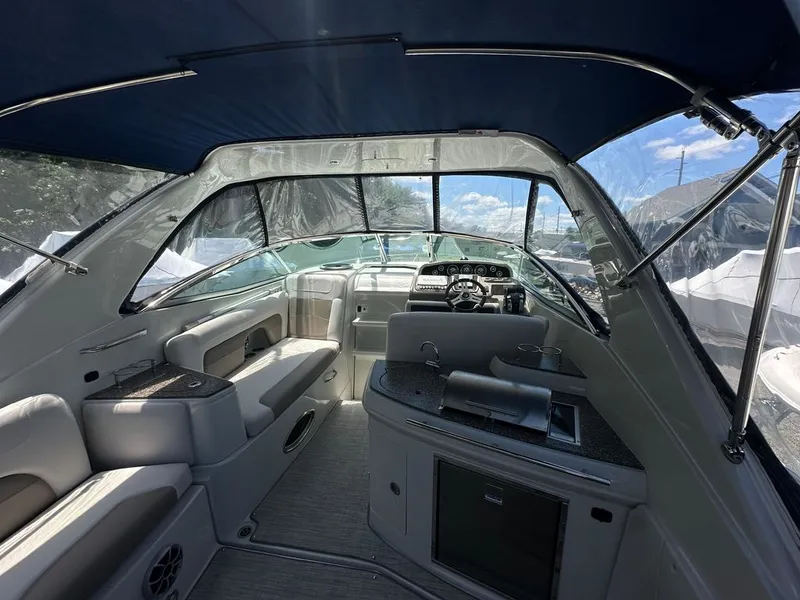 Slide: The Image of Crownline Boats 294 CR 2023 - 3